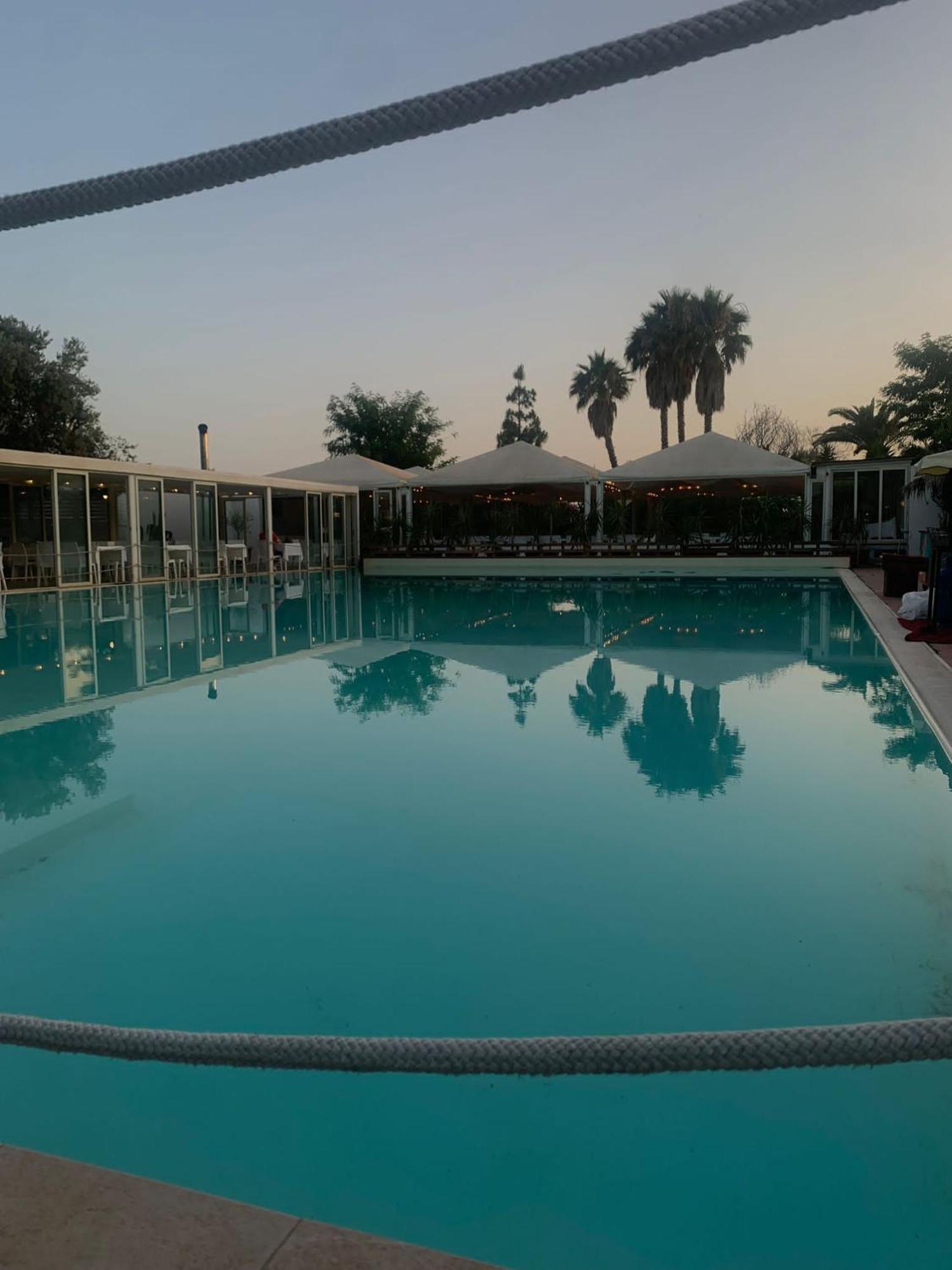 Valle Di Mare Country Resort Fontane Bianche Bagian luar foto