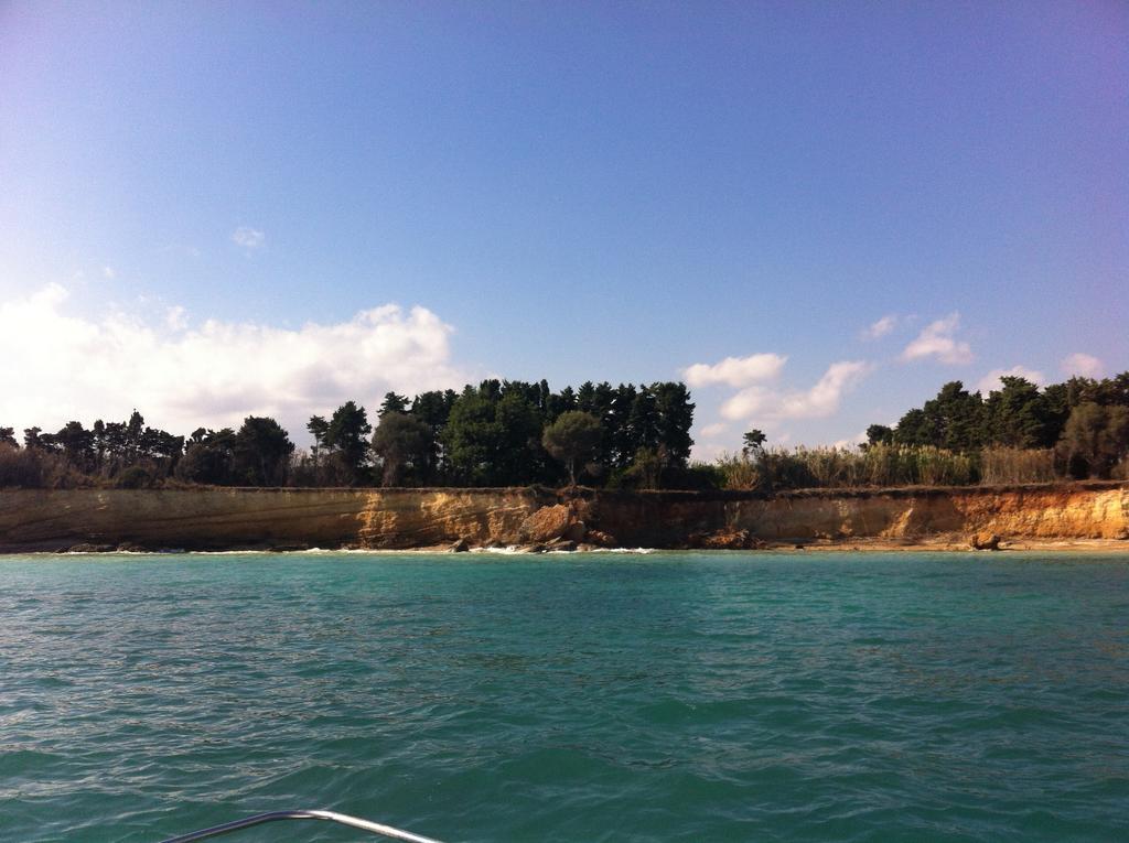Valle Di Mare Country Resort Fontane Bianche Bagian luar foto