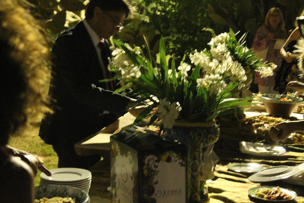 Valle Di Mare Country Resort Fontane Bianche Bagian luar foto