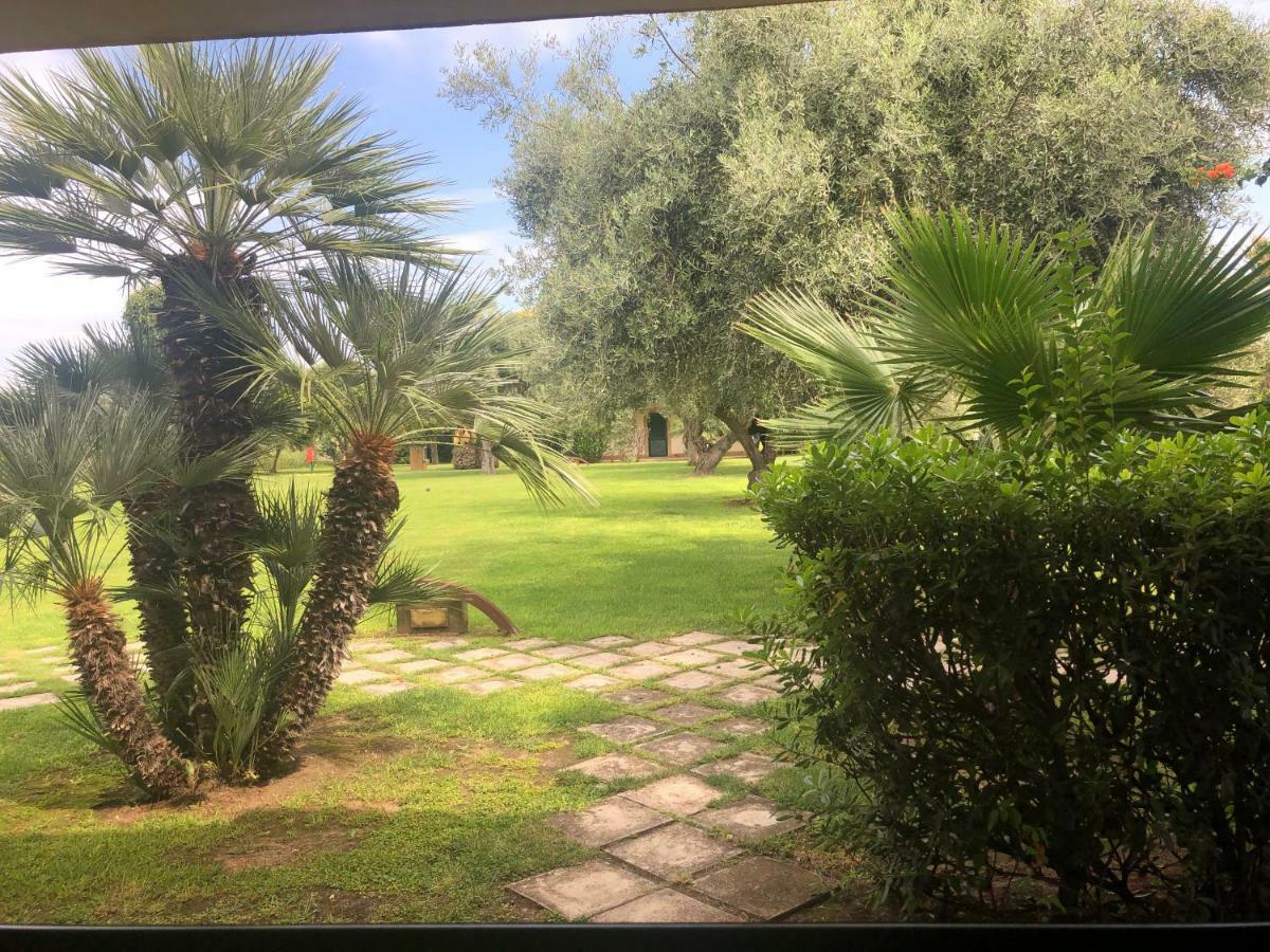 Valle Di Mare Country Resort Fontane Bianche Bagian luar foto