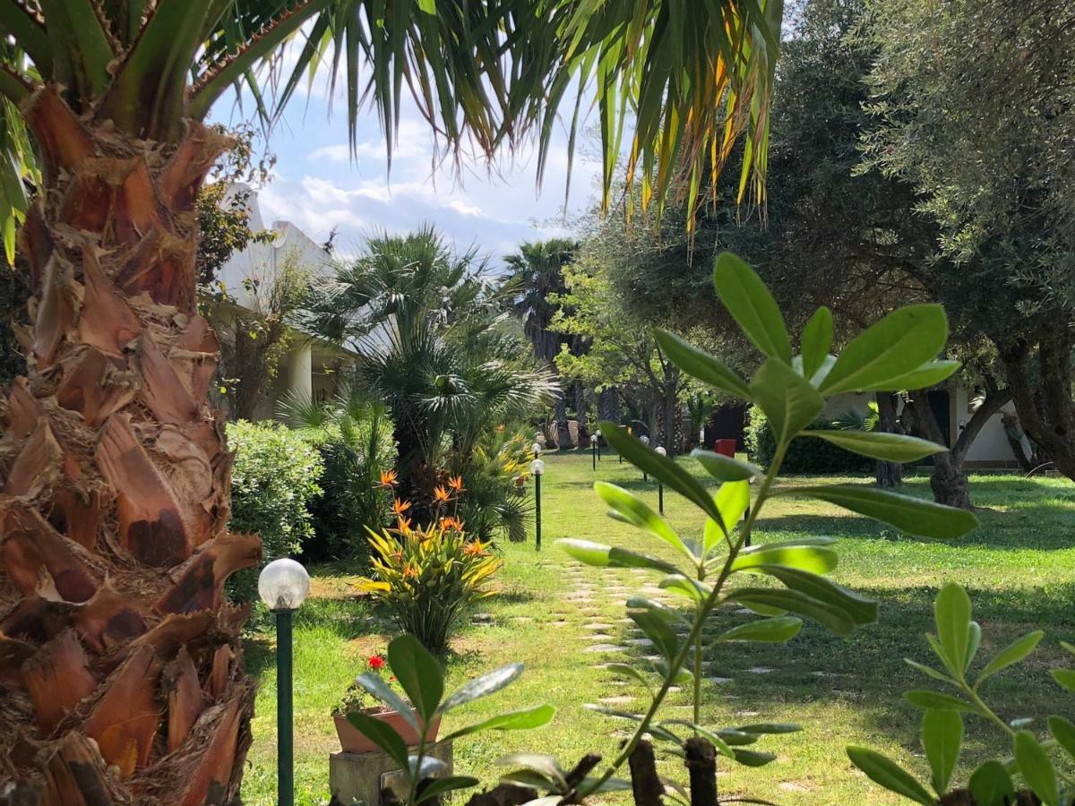 Valle Di Mare Country Resort Fontane Bianche Bagian luar foto
